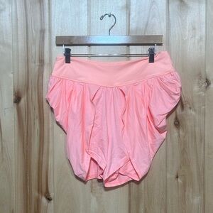 New‎ FP Movement Find Your Flow Shorts in Pastel Peach Size M